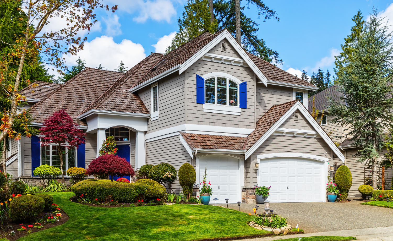 Front side view of a residential home.